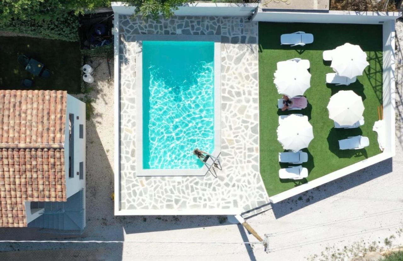 Mediterraneo San Teodoro  Exterior photo